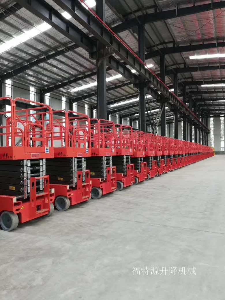 全自行式升降機(jī) 全自行式升降機(jī)